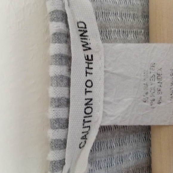 Caution to the Wind Wrap Top - Picture 3 of 4